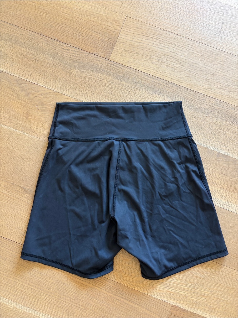Gymshark Elevate Shorts - Size L - Picture 2 of 6